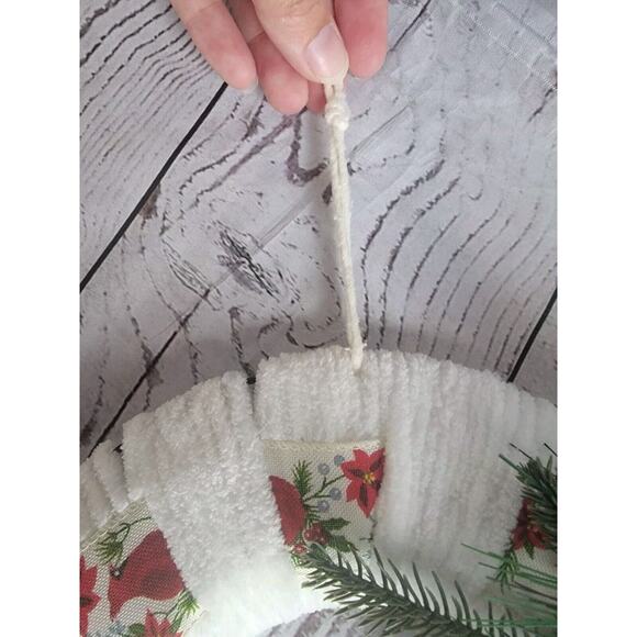 Handmade Candy Cane Wreath With Cardinal Ribbon And Embellishment Pinecone New - Picture 7 of 8